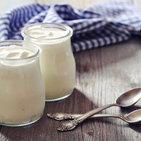 Yogurt, a good food choice for after dental implant surgery