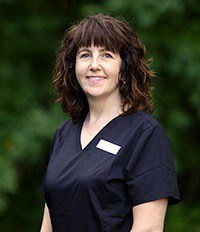 Dental hygienist Elaina
